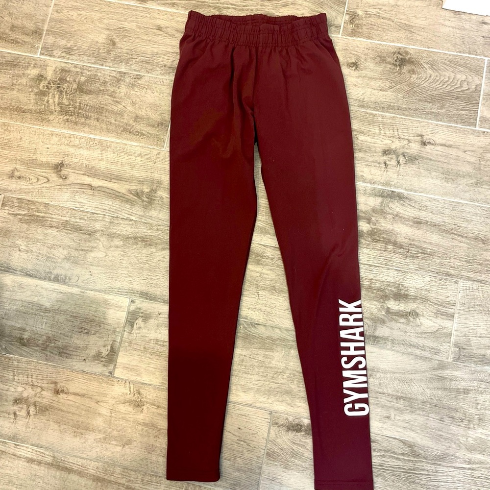 Gymshark Womens Core Leggings Small Winter Berry Elastic Waist Spell out Workout